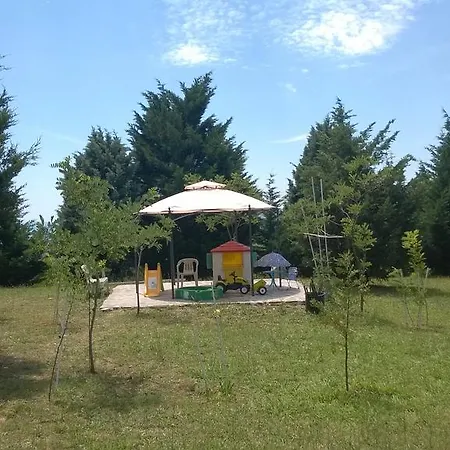 Tamerici House Konukevi
