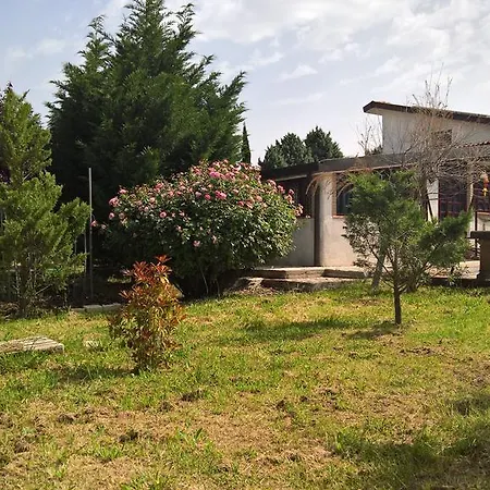 Tamerici House Гостевой дом Montecastrilli