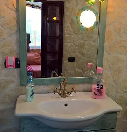 Гостевой дом Tamerici House Montecastrilli